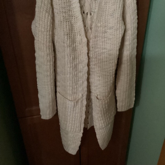 Poof apparel med cardigan small mint condition off white - Picture 4 of 9
